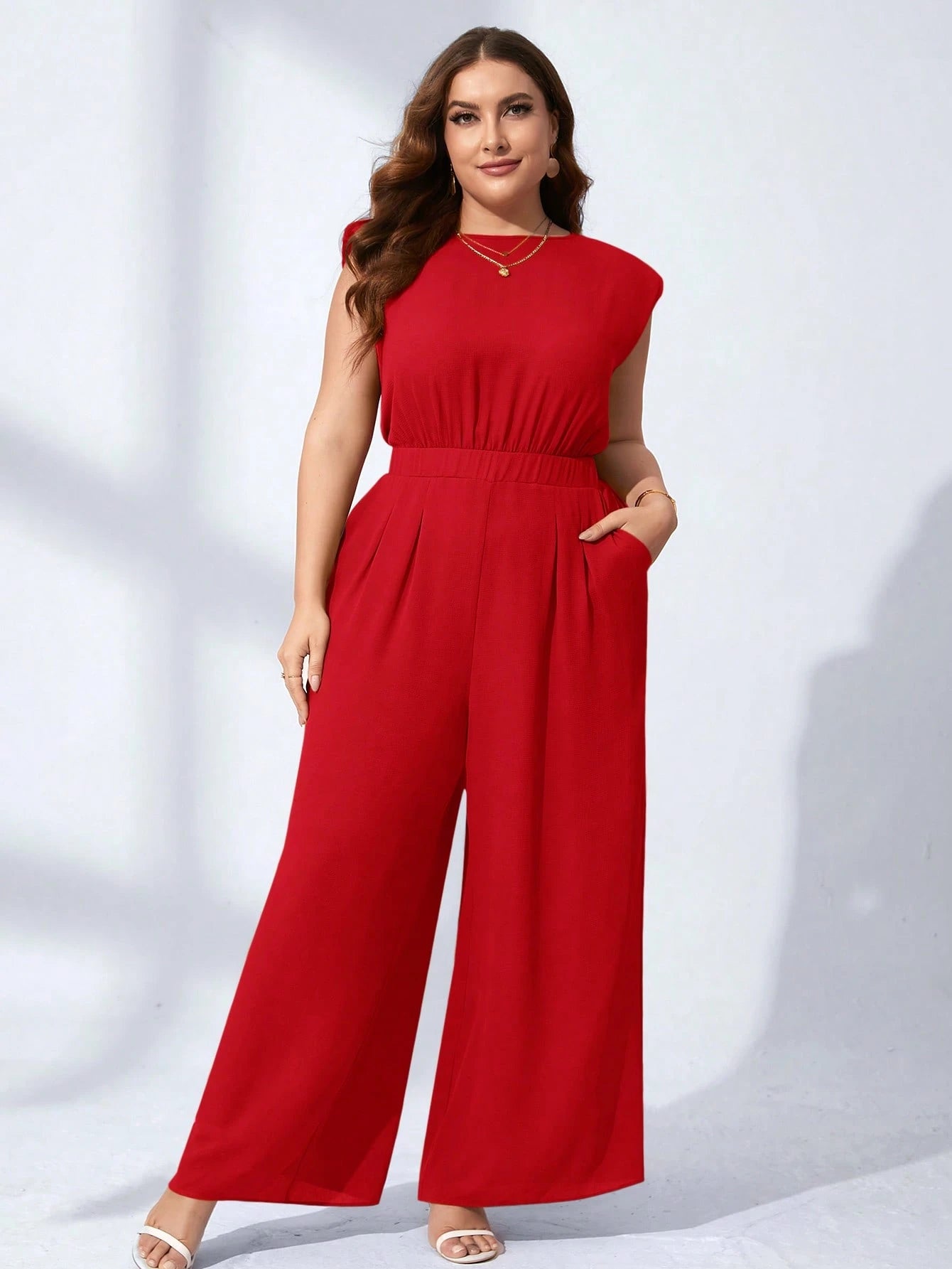 Macacão Pantalona Plus Size sem Manga