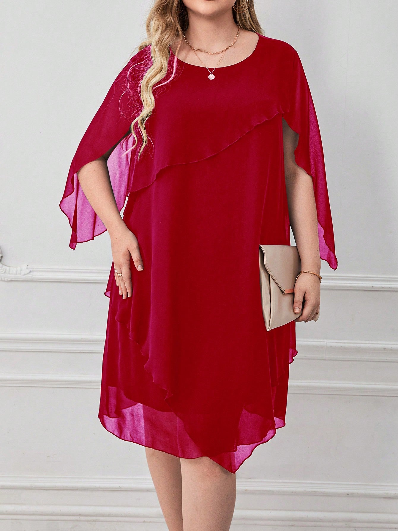 Vestido de Festa Plus Size Curto