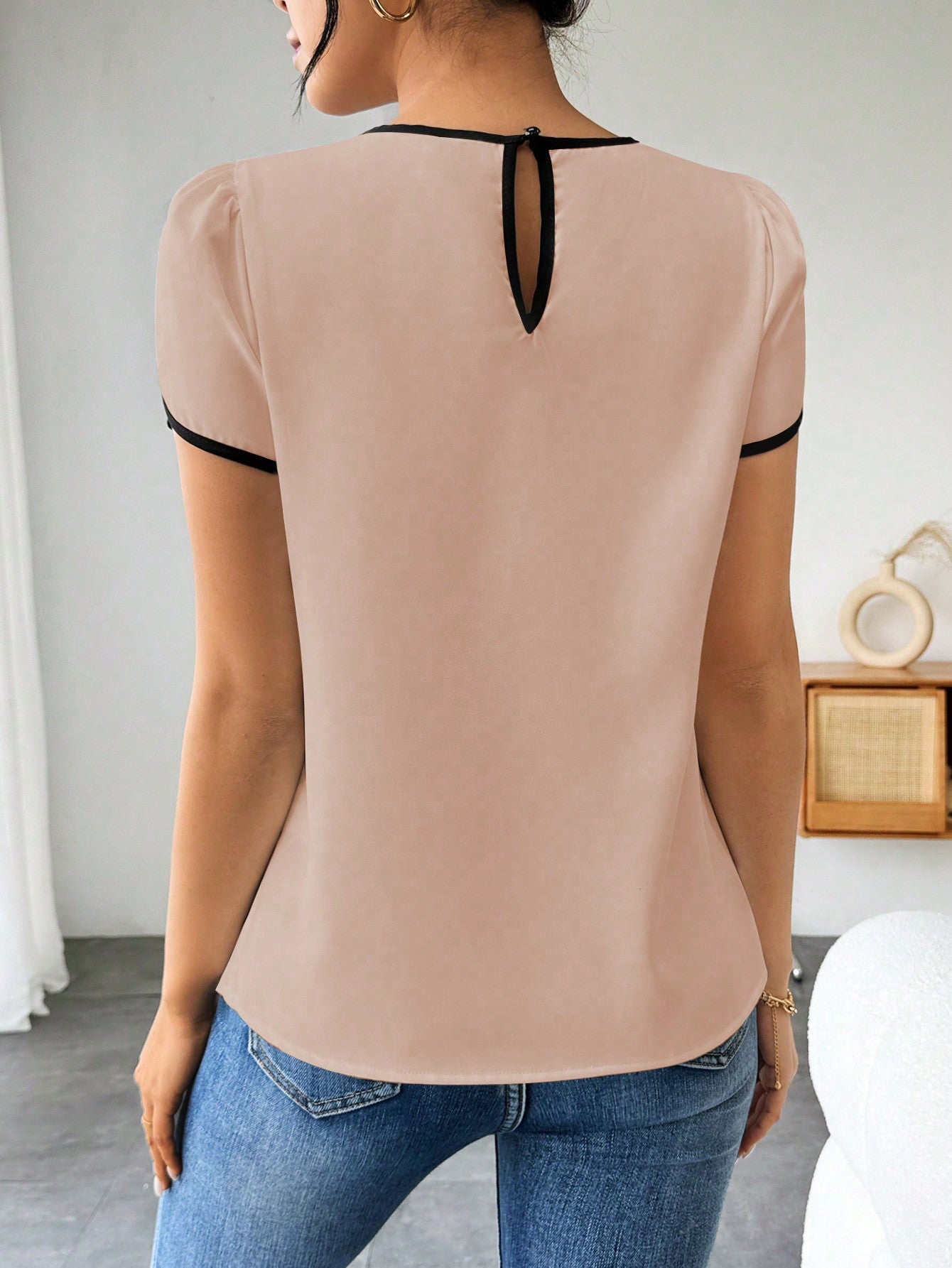 Blusa Feminina Manga Curta Decote Redondo