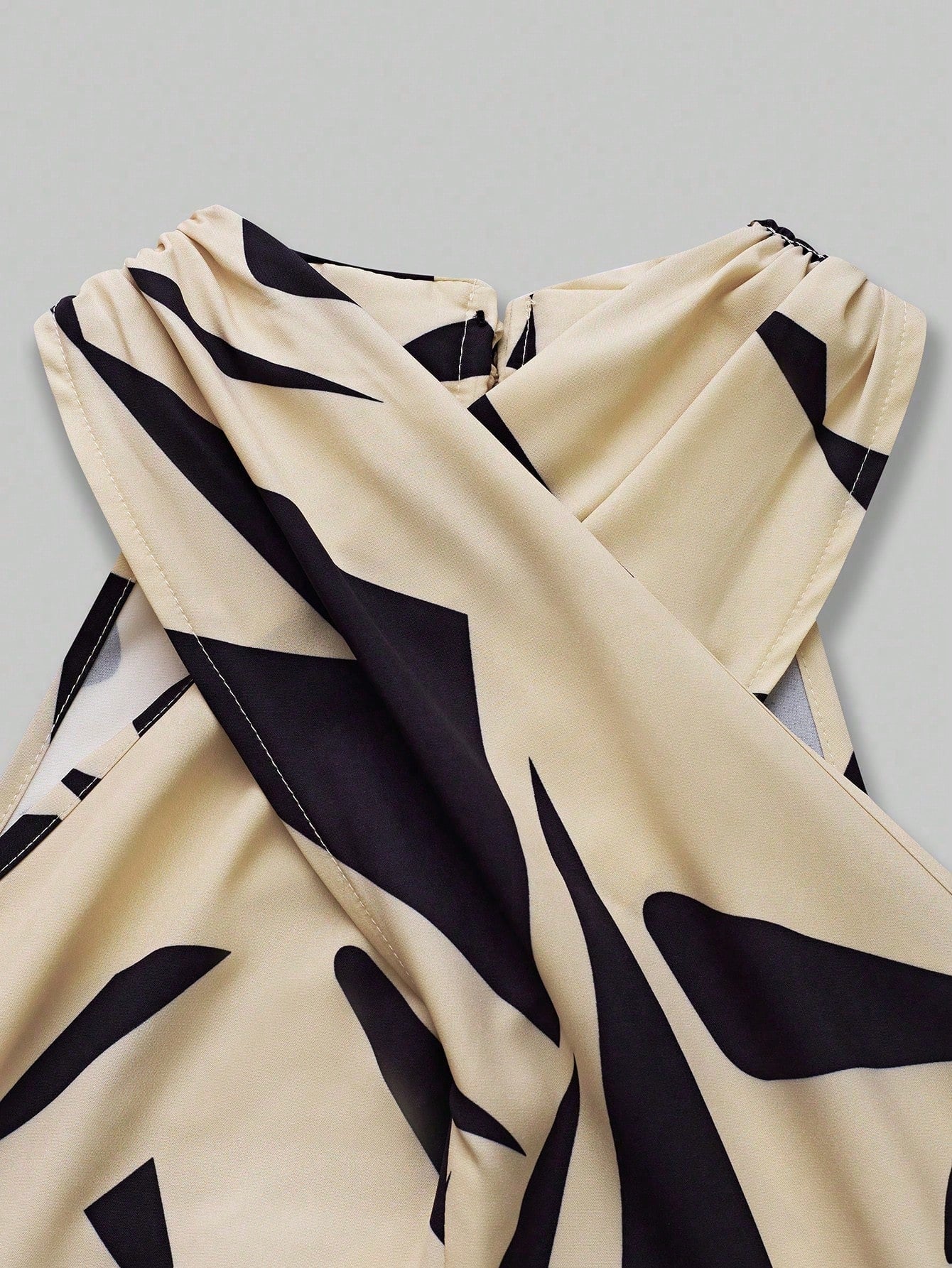 Vestido Feminino Elegante Gola Cruzada Geométrico