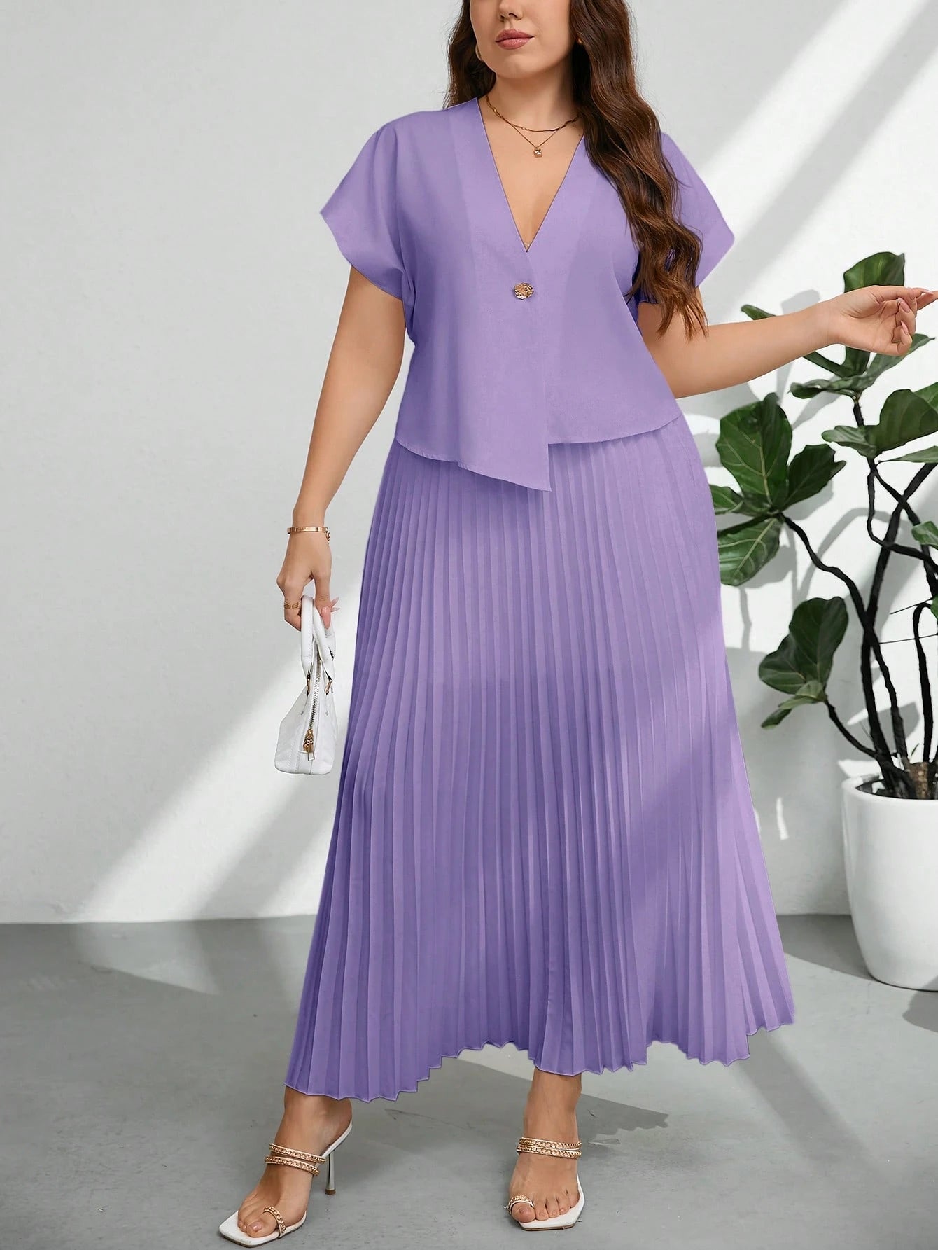 Conjunto Social Elegante Plus Size Blusa e Saia Plissada