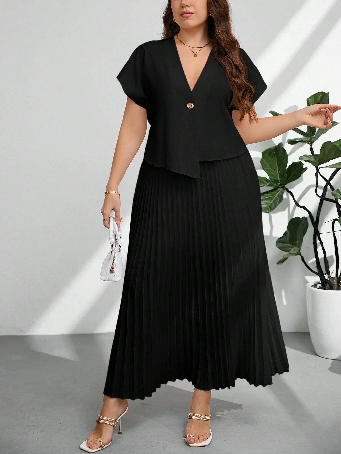 Conjunto Social Elegante Plus Size Blusa e Saia Plissada