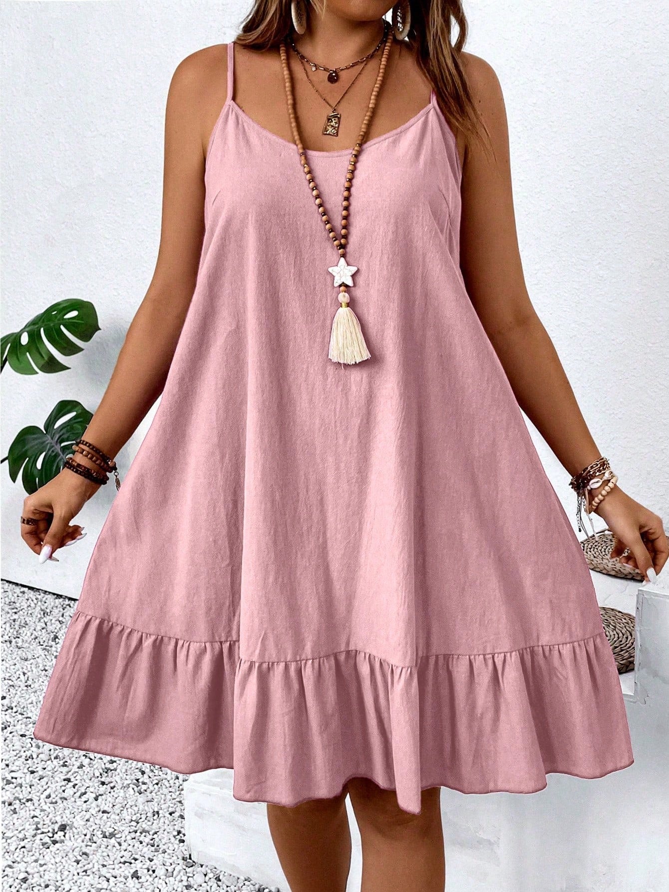 Vestido Curto Plus Size Regata Alça Fina Bainha Rodada