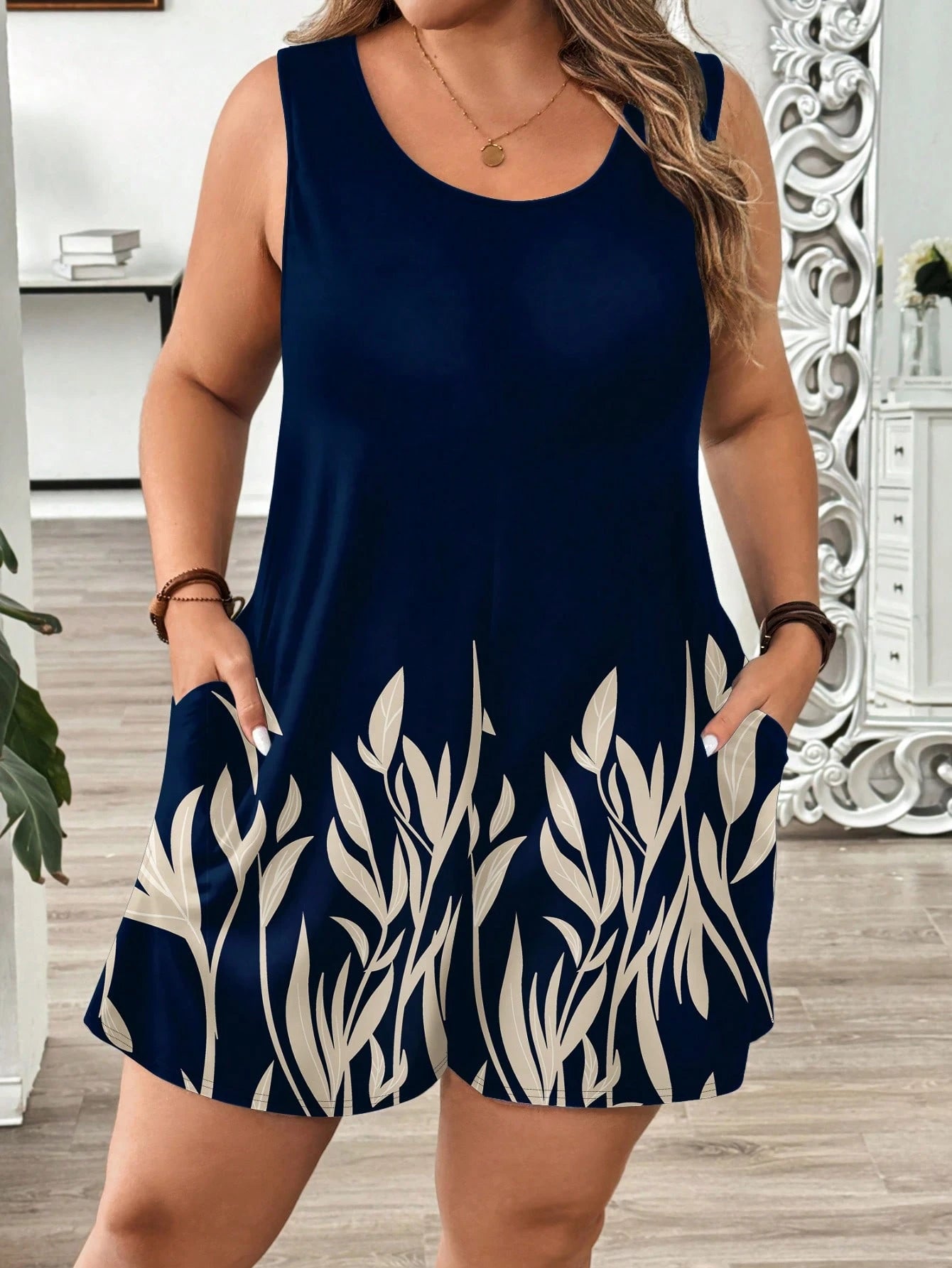 Macaquinho Plus Size Regata Soltinho Estampa Floral
