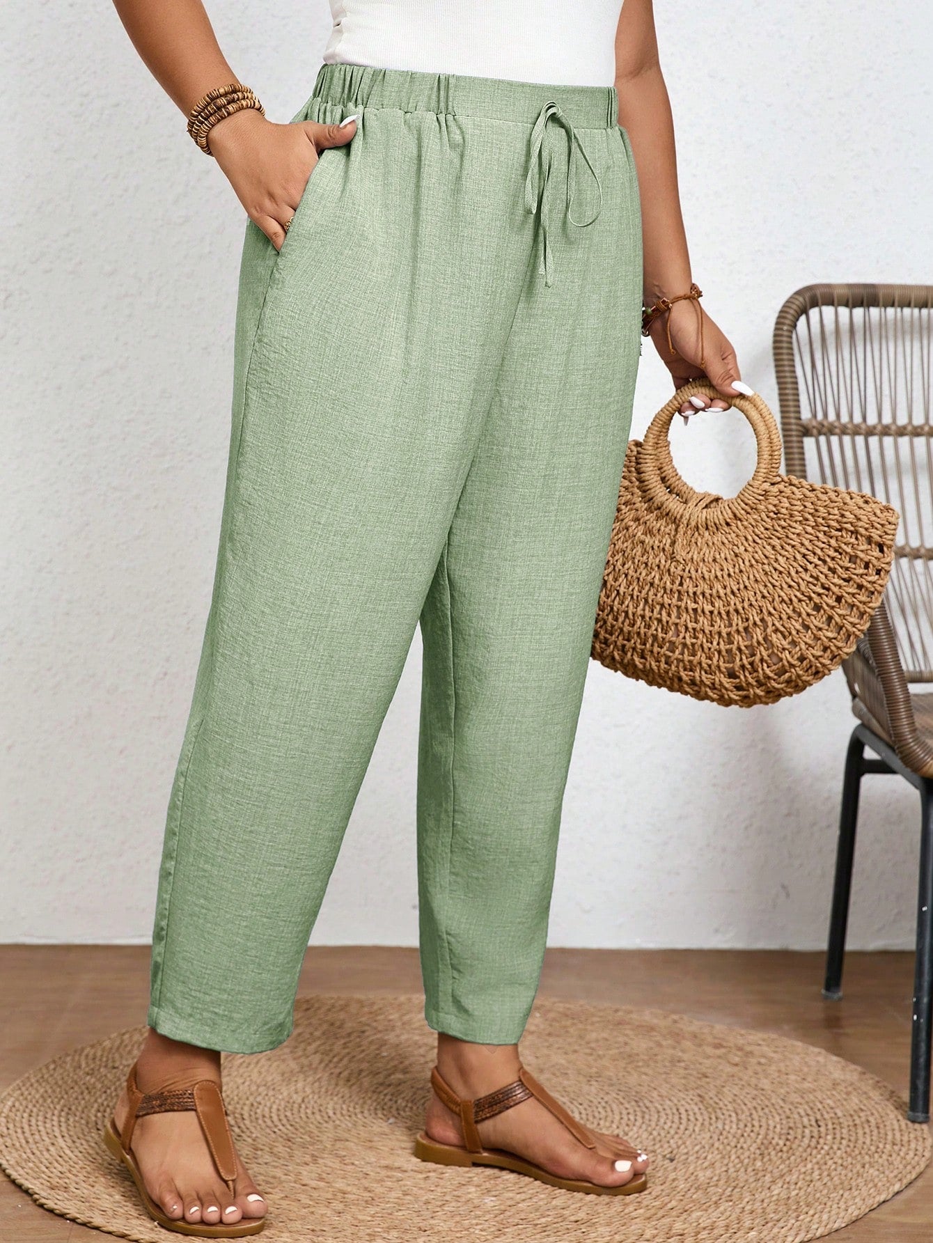 Calça Plus Size Feminina de Linho com Cintura Elástica