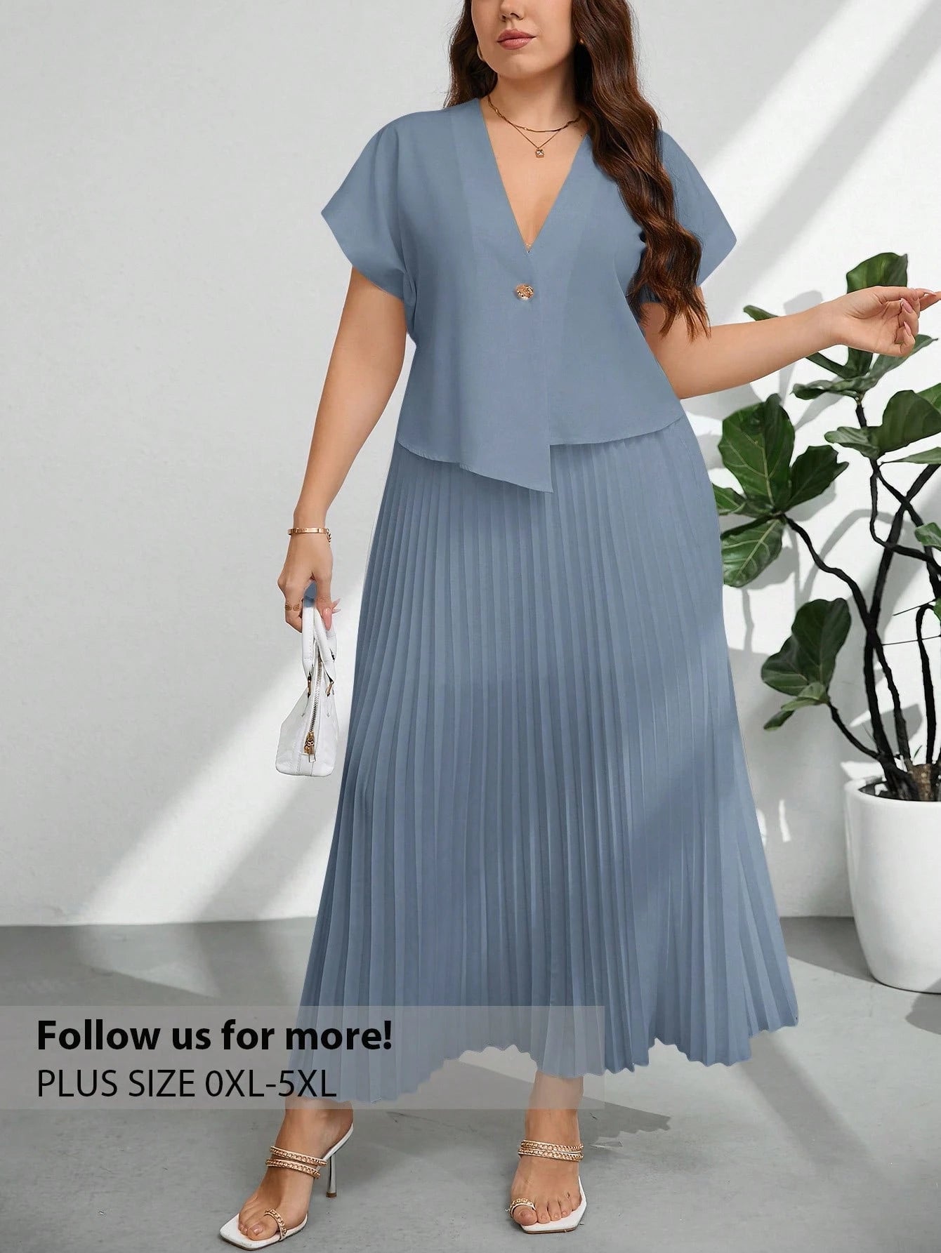 Conjunto Social Elegante Plus Size Blusa e Saia Plissada