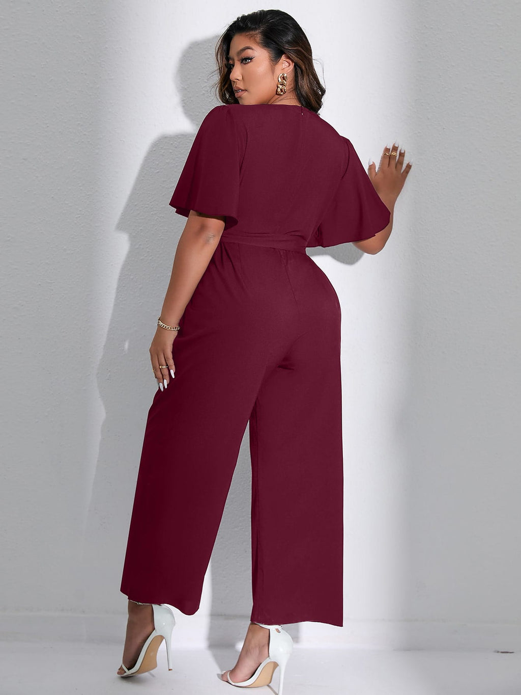 Macacão Feminino Plus Size Liso Elegante