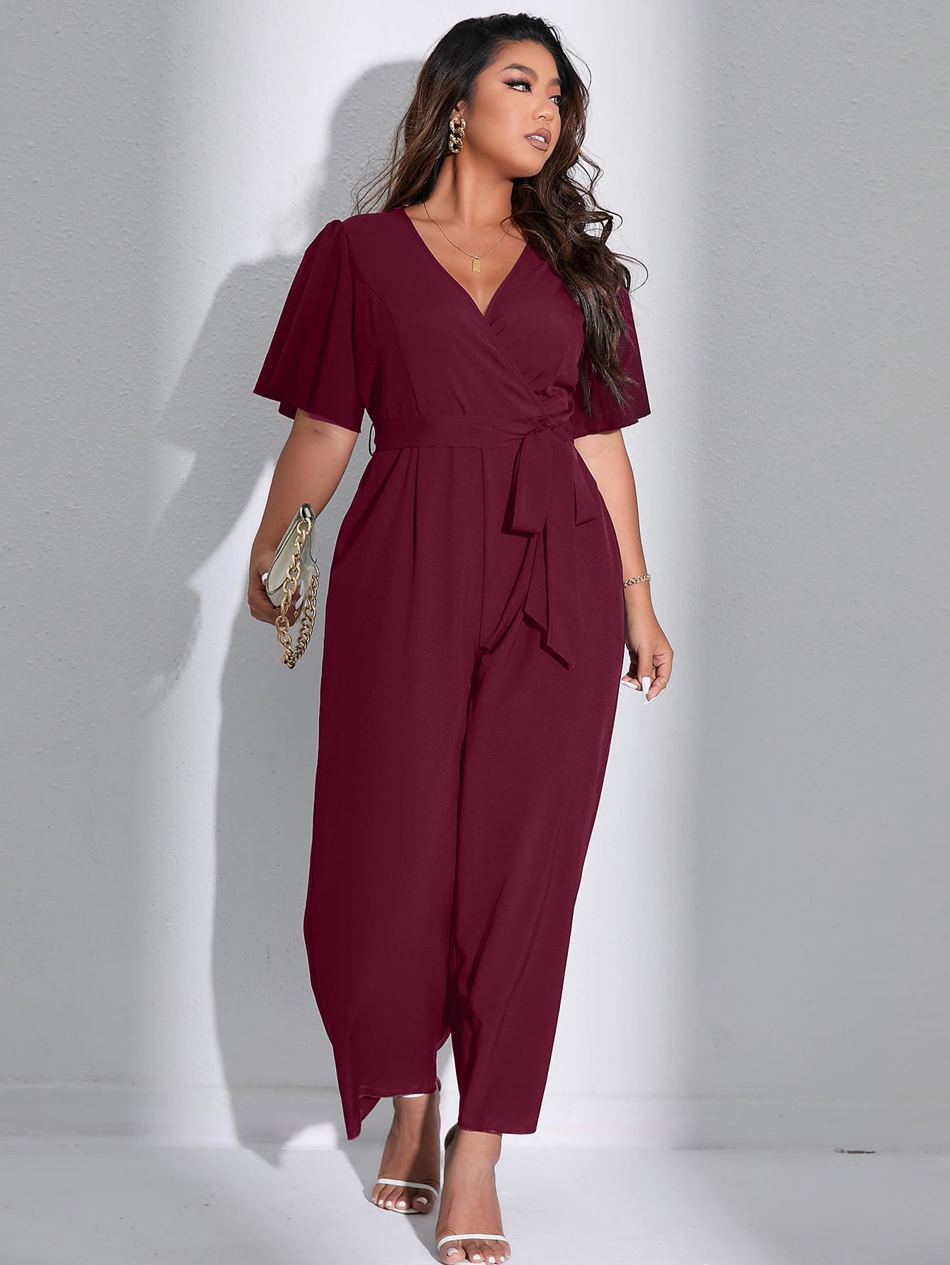 Macacão Feminino Plus Size Liso Elegante