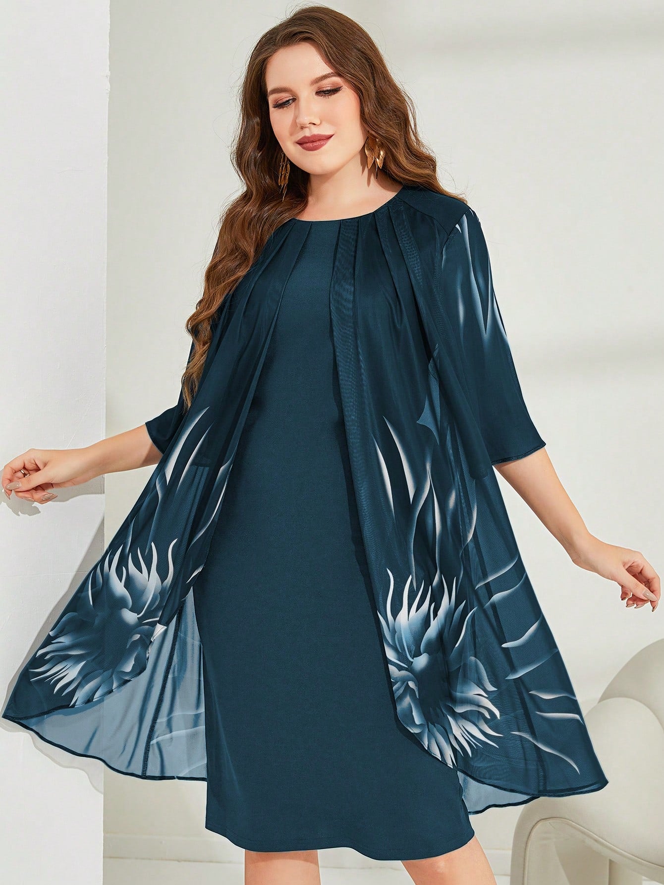 Vestido Midi Para Festa Senhora Plus Size com Detalhe Plissado