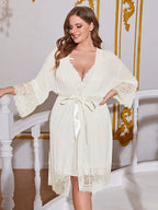 Conjunto Camisola e Robe de Tule Plus Size com Renda