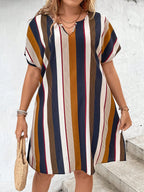 Vestido Curto Plus Size Manga Curta Listrado