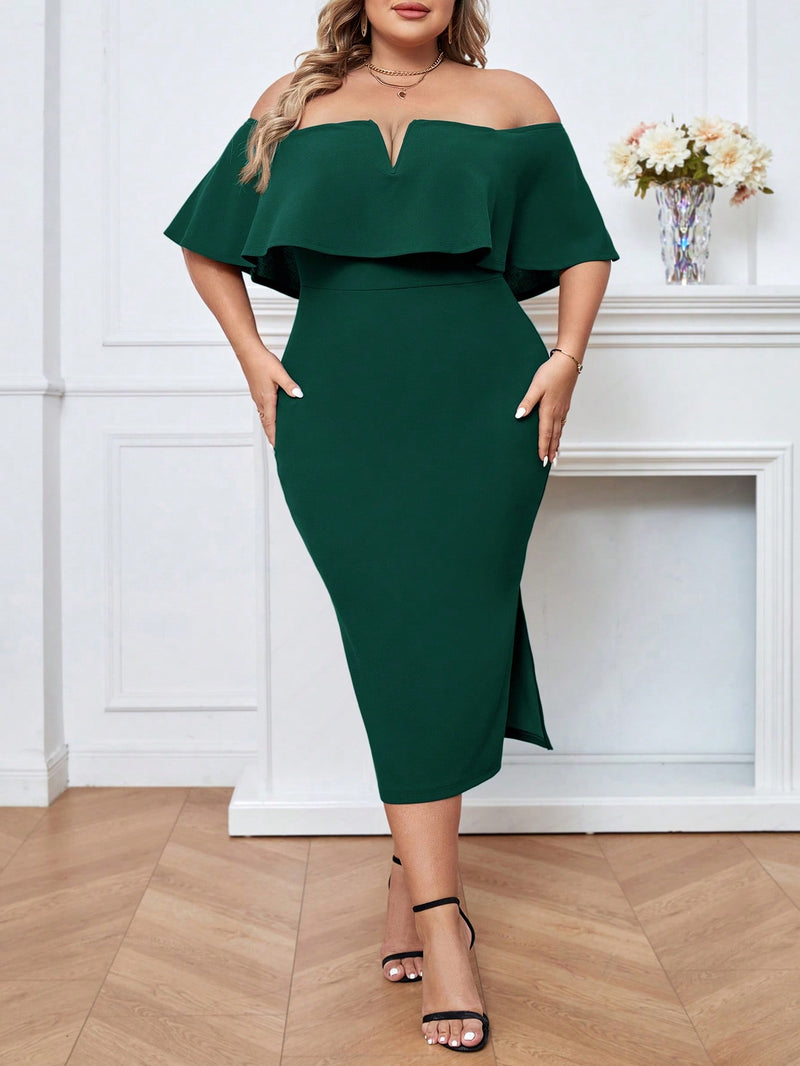 Vestido Midi Plus Size Minimalista Ombro de Fora