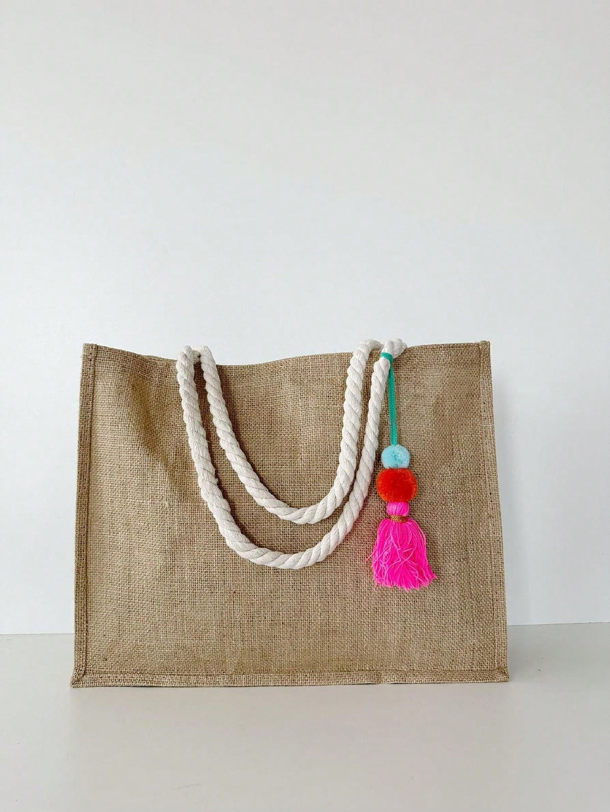 Bolsa de Praia de Palha de Juta com Chaveiro