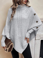 Poncho Feminino de Tricô com Gola Alta