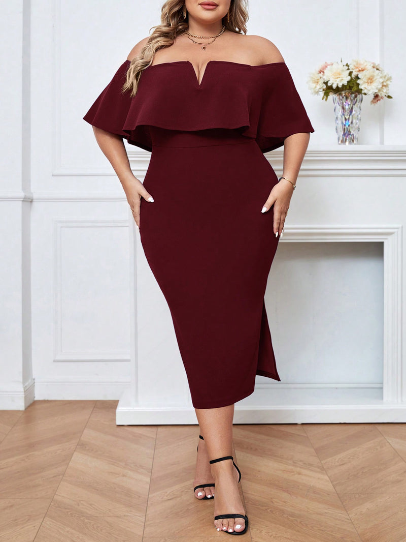 Vestido Midi Plus Size Minimalista Ombro de Fora