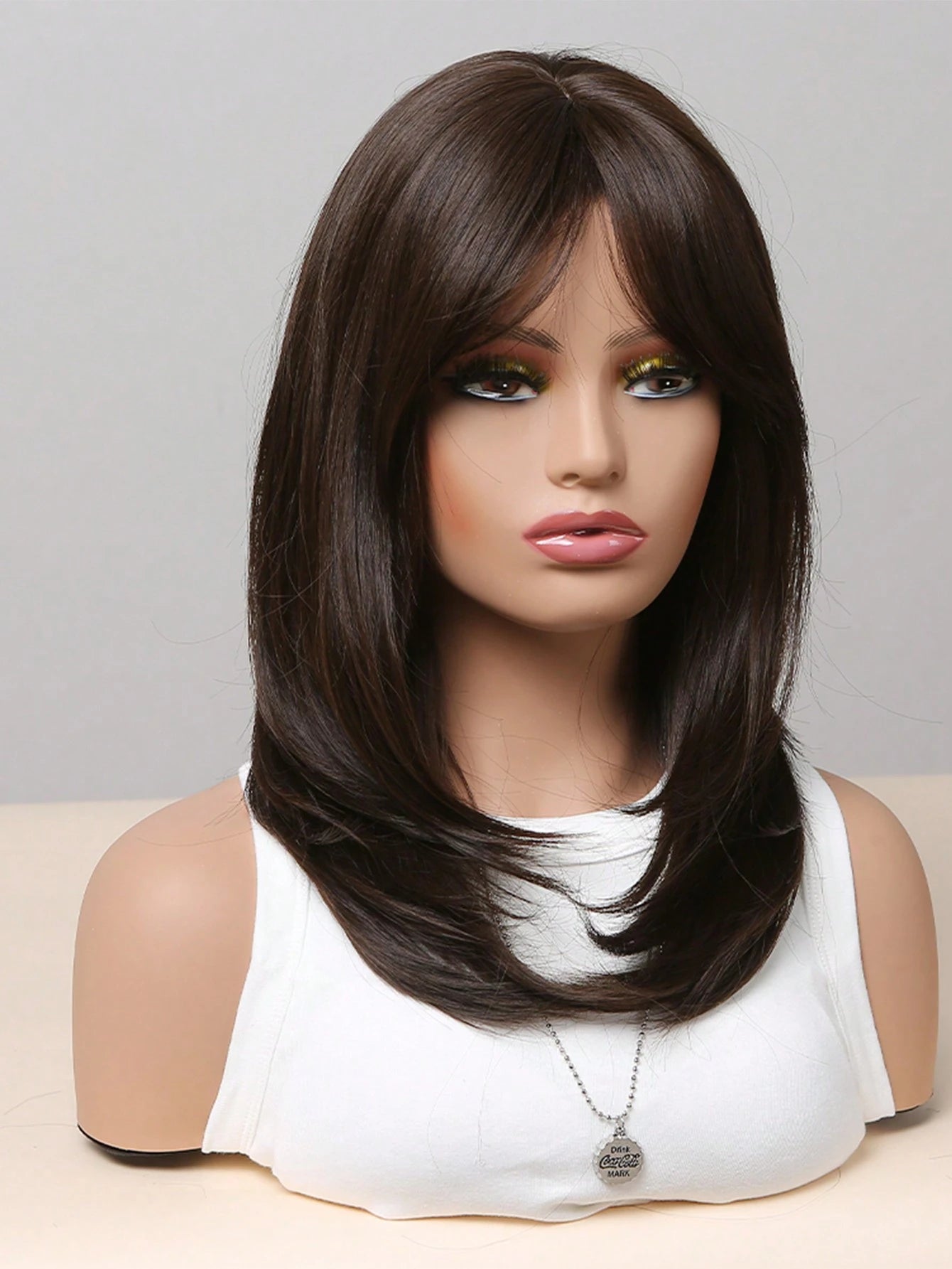 Peruca Feminina Cabelo Médio Corte em V 