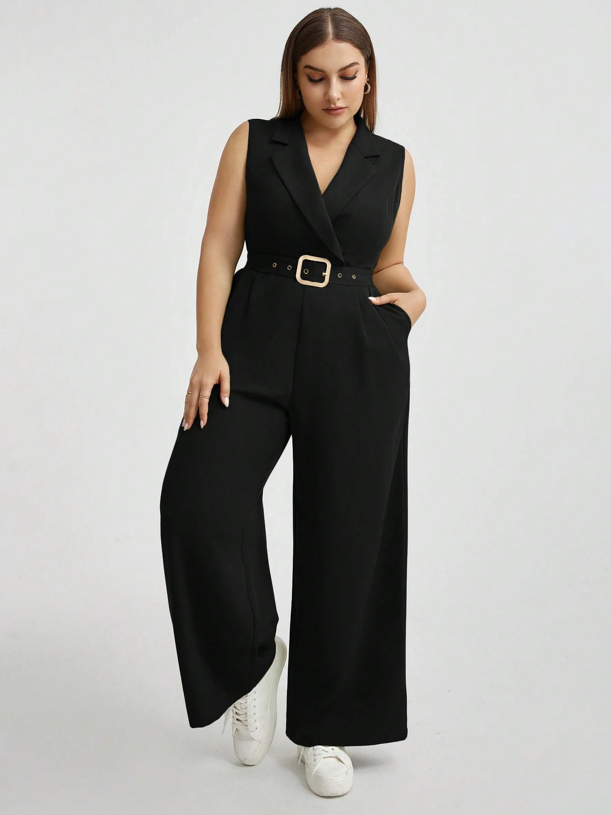 Macacão Plus Size Alfaiataria Sem Manga