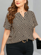 Blusa Feminina Manga Curta com Lapela Plus Size Cherry Modas