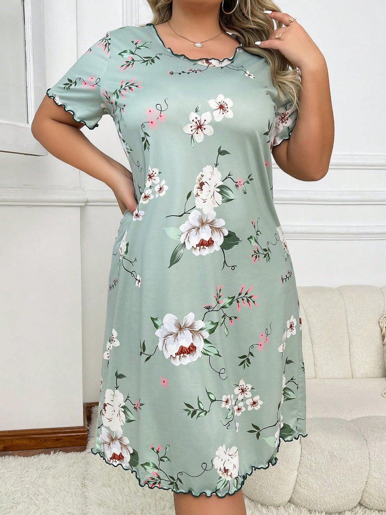 Camisola Plus Size Midi Florida Confortável