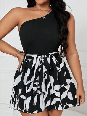Macaquinho Plus Size Um Ombro Só Soltinho Estampado