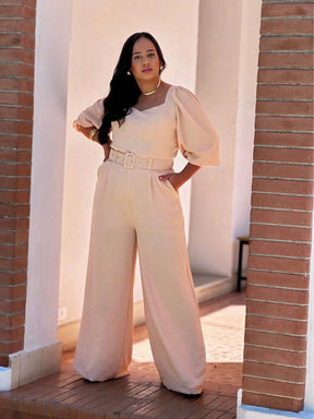 Macacão Plus Size Pantalona Com Cinto Decote Coração