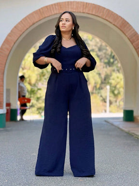 Macacão Plus Size Pantalona Com Cinto Decote Coração