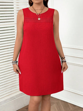Vestido Plus Size Curto Regata Sem Manga