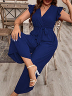 Macacão Feminino Plus Size Decote V Manga com Babado