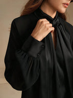 Camisa Manga Longa Elegante Feminina com Decote Tramado