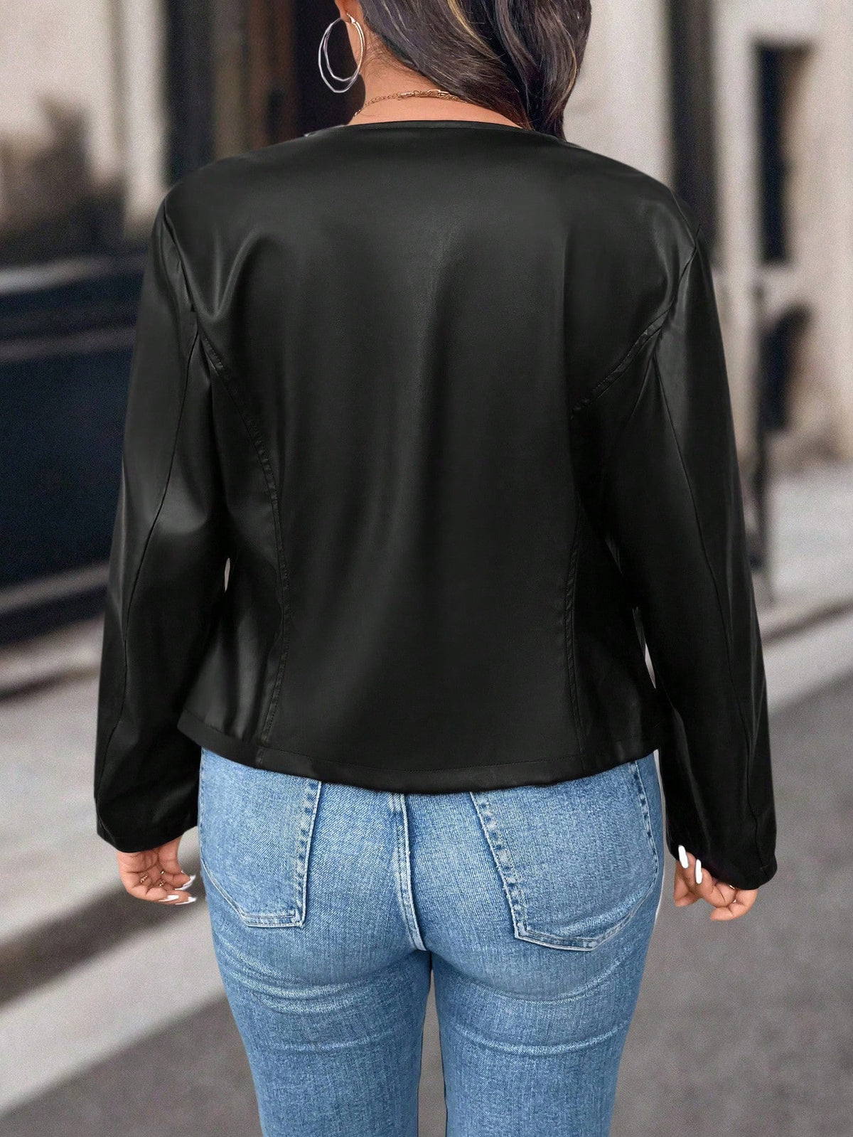 Jaqueta de Couro Plus Size Feminina