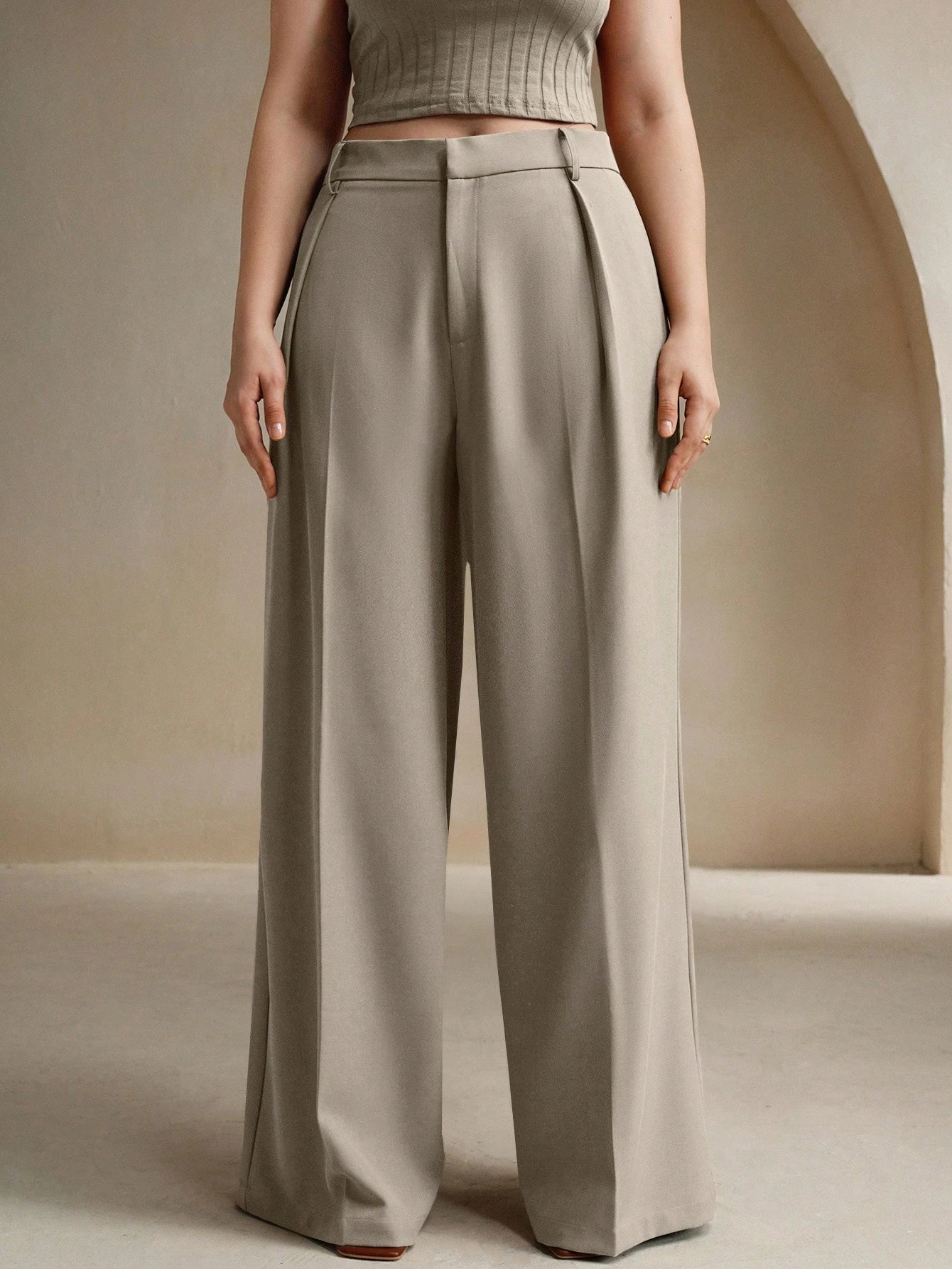 Calça Feminina Wide Leg de Alfaiataria Plus Size 