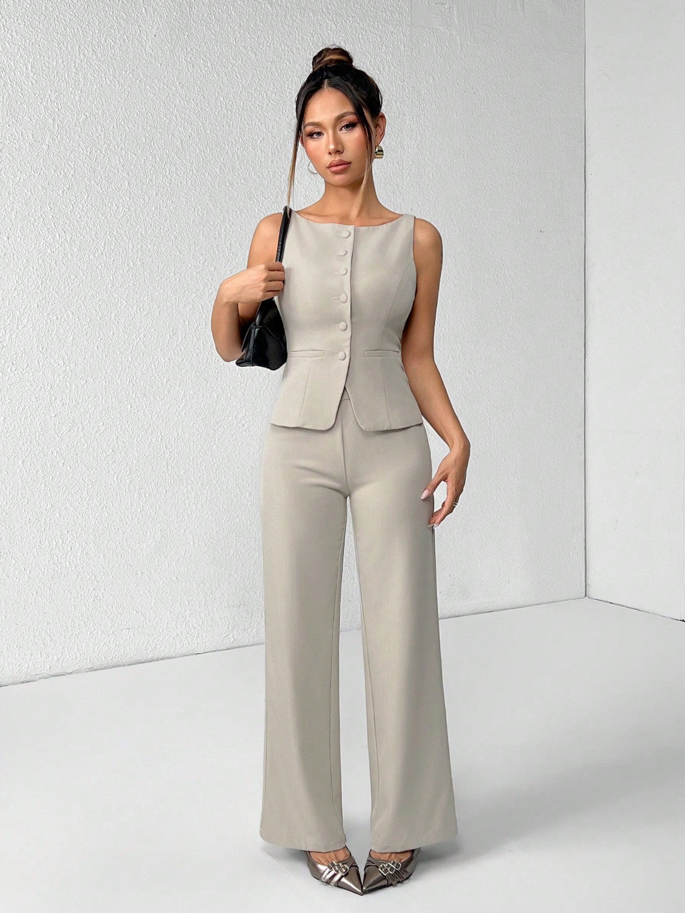 Conjunto Alfaiataria Feminino Colete e Calça Social