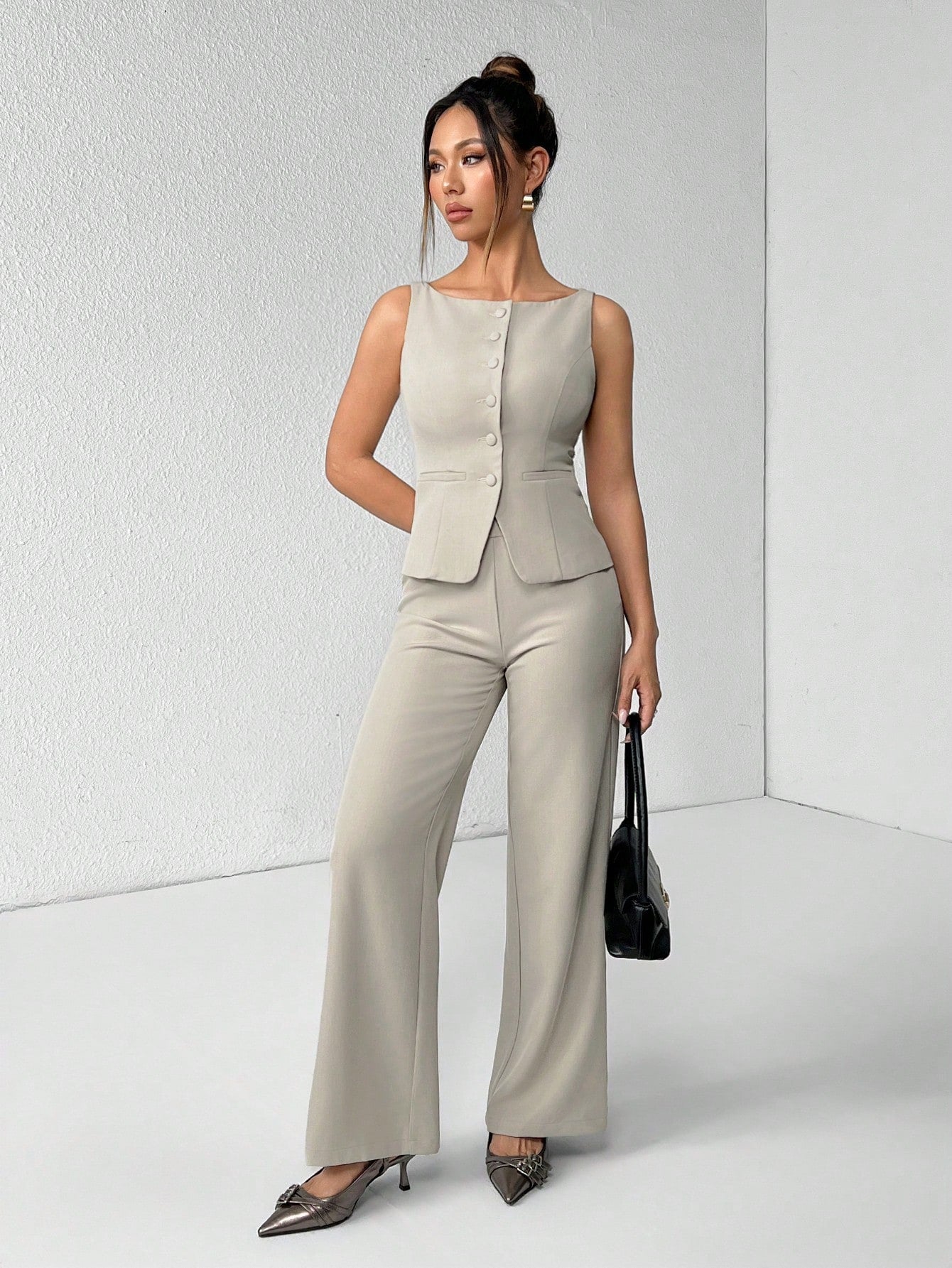 Conjunto Alfaiataria Feminino Colete e Calça Social