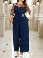 Macacão Plus Size Elegante com Cinto e Manga Bordada