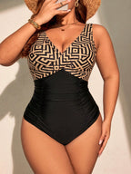 Maiô Plus Size Franzido Disfarça Barriga 