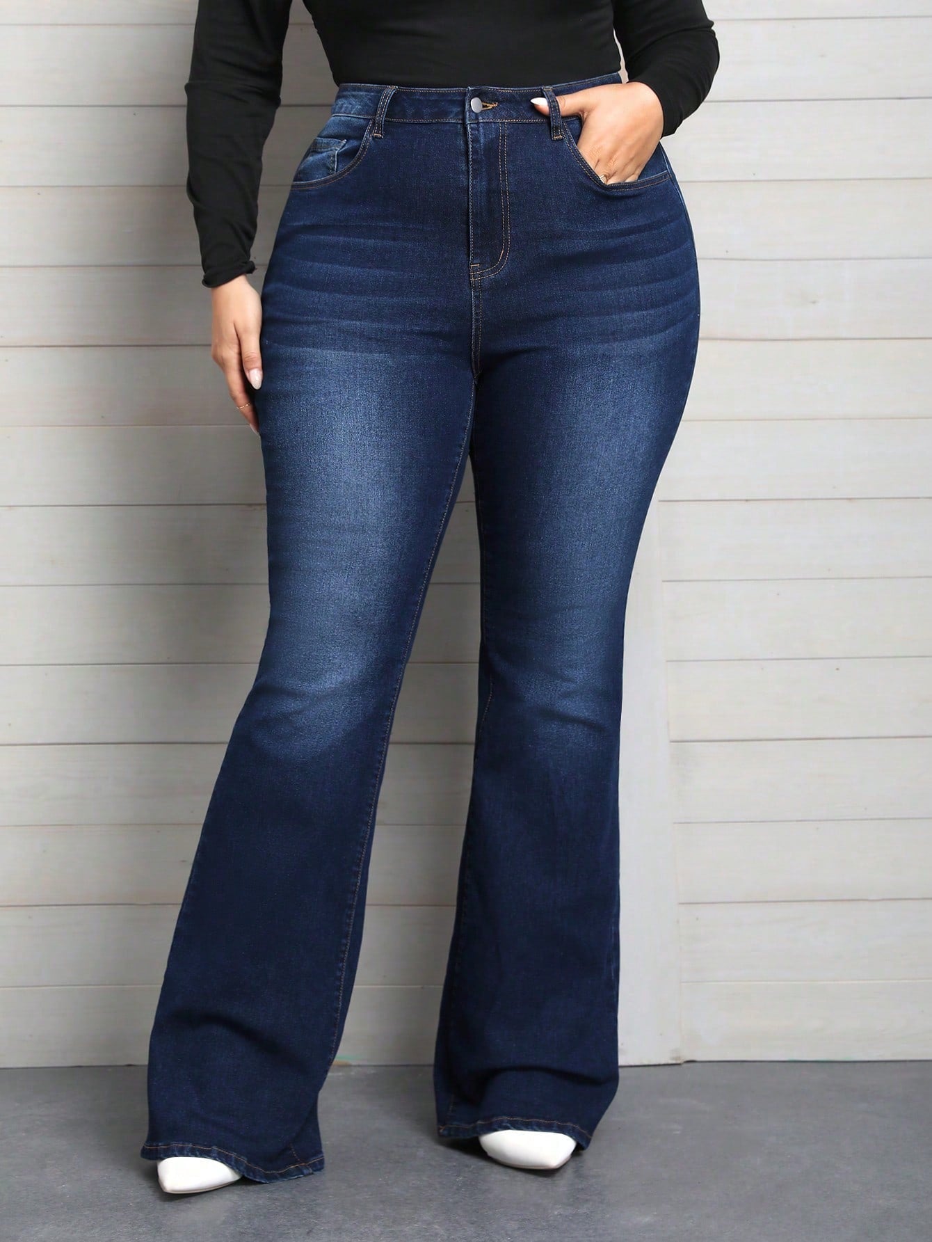 Calça Jeans Plus Size Feminina Flare Stretch 