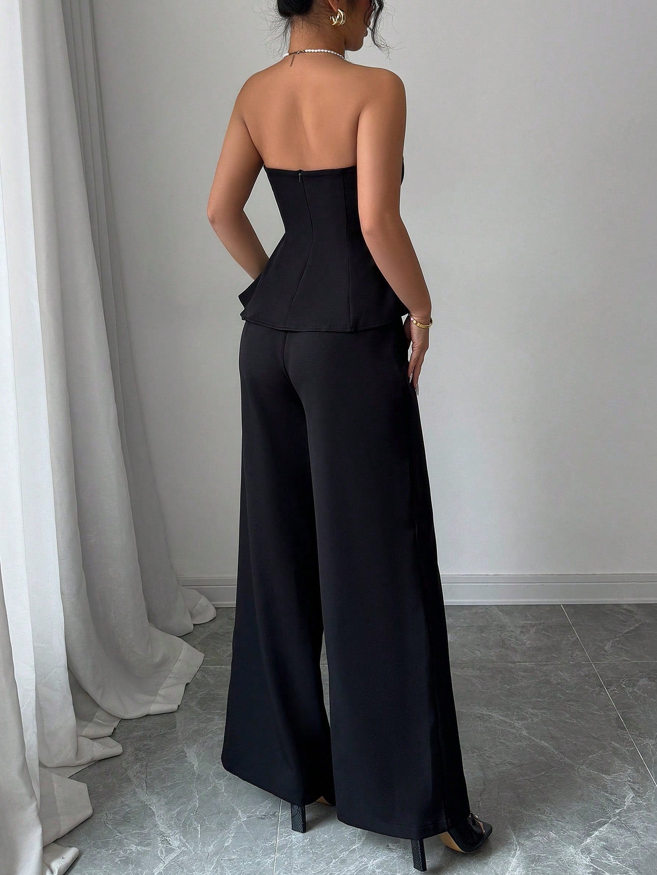 Conjunto Feminino Blusa Tomara que Caia e Calça Wide Leg