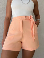 Short Alfaiataria Feminino com Laço Lateral Elegante