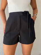 Short Alfaiataria Feminino com Laço Lateral Elegante