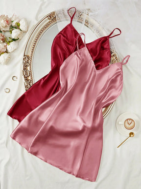 Kit com Duas Camisolas de Cetim Plus Size Curta