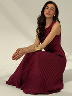 Conjunto Feminino Alfaiataria com Colete e Saia Plissada