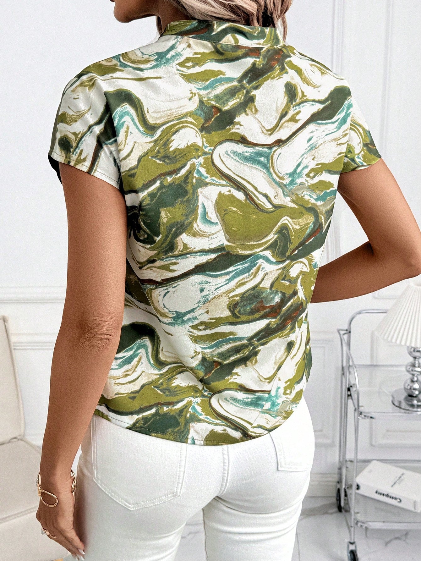 Blusa Feminina Decote V Manga Curta Elegante