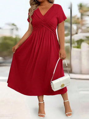 Vestido Plus Size Longo Soltinho Manga Curta com Bolso