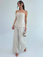 Conjunto Feminino Tomara que Caia com Botões Dourados