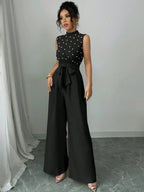Macacão Feminino Elegante com Cinto na Cintura e Perólas