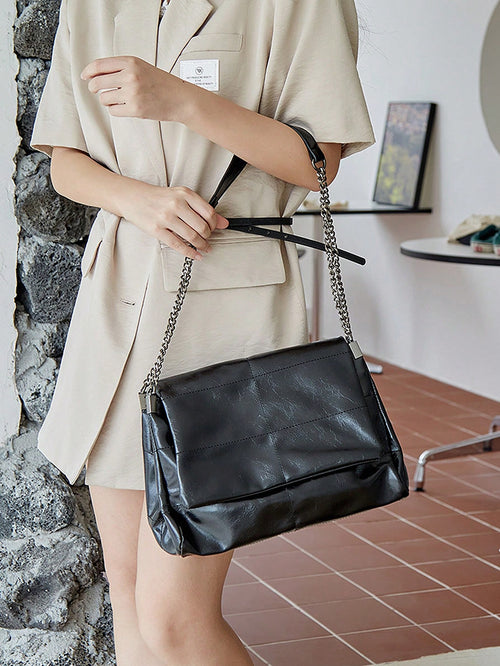 2025 Nova Bolsa Tote Commuter de Grande Capacidade, Bolsa de Ombro com Alça de Corrente da Moda e Elegante Vibração