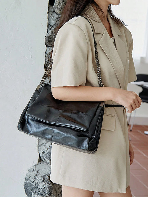2025 Nova Bolsa Tote Commuter de Grande Capacidade, Bolsa de Ombro com Alça de Corrente da Moda e Elegante Vibração