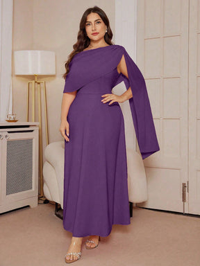 Vestido para Casamento Plus Size Longo Assimétrico