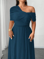 Vestido Longo Festa Convidada Plus Size Assimétrico em Chiffon com Fenda