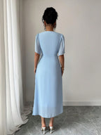 Vestido Elegante Midi Plissado de Cintura Franzida em Chiffon